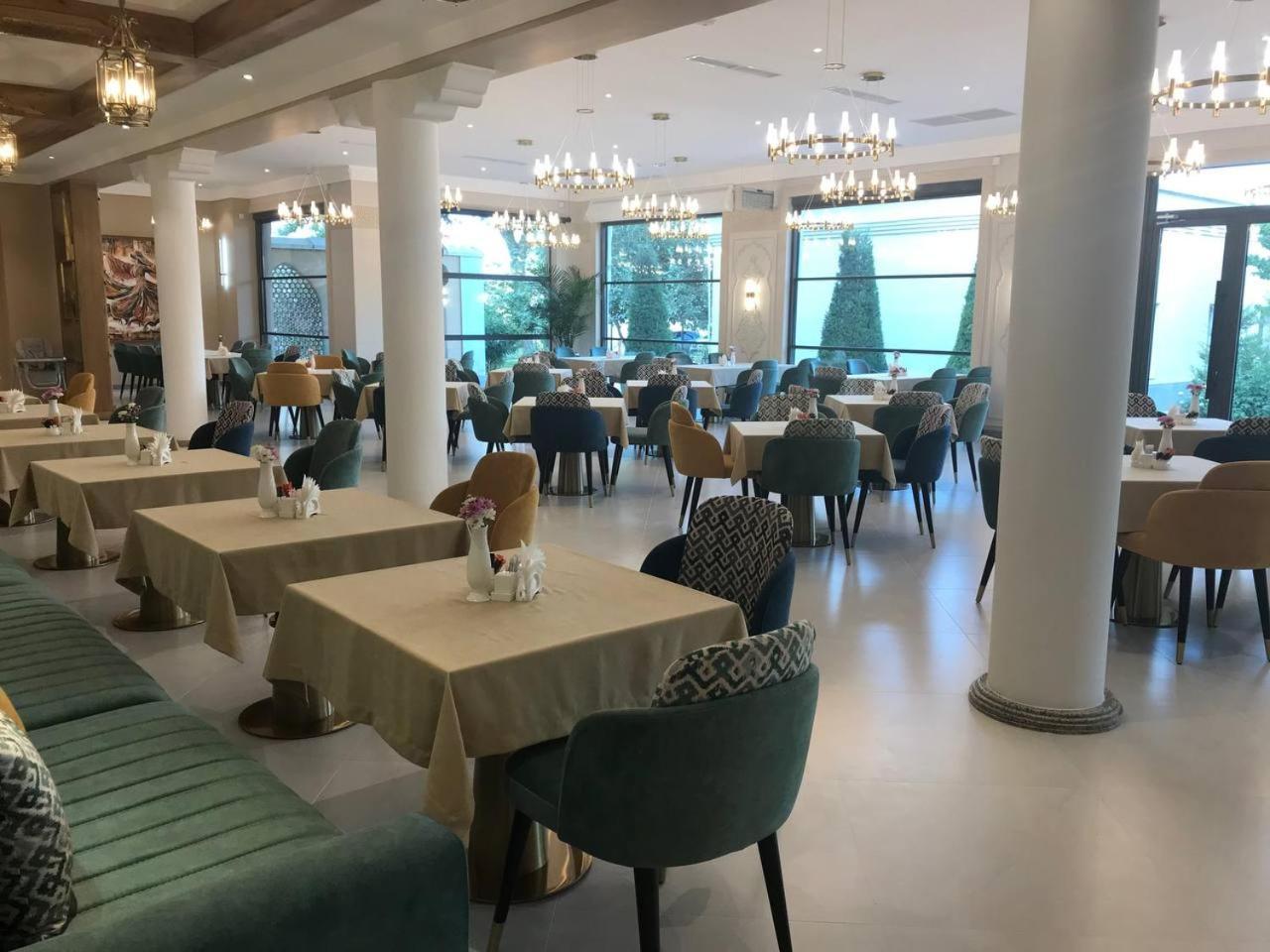 Orient Star Hotel 사마르칸트 외부 사진