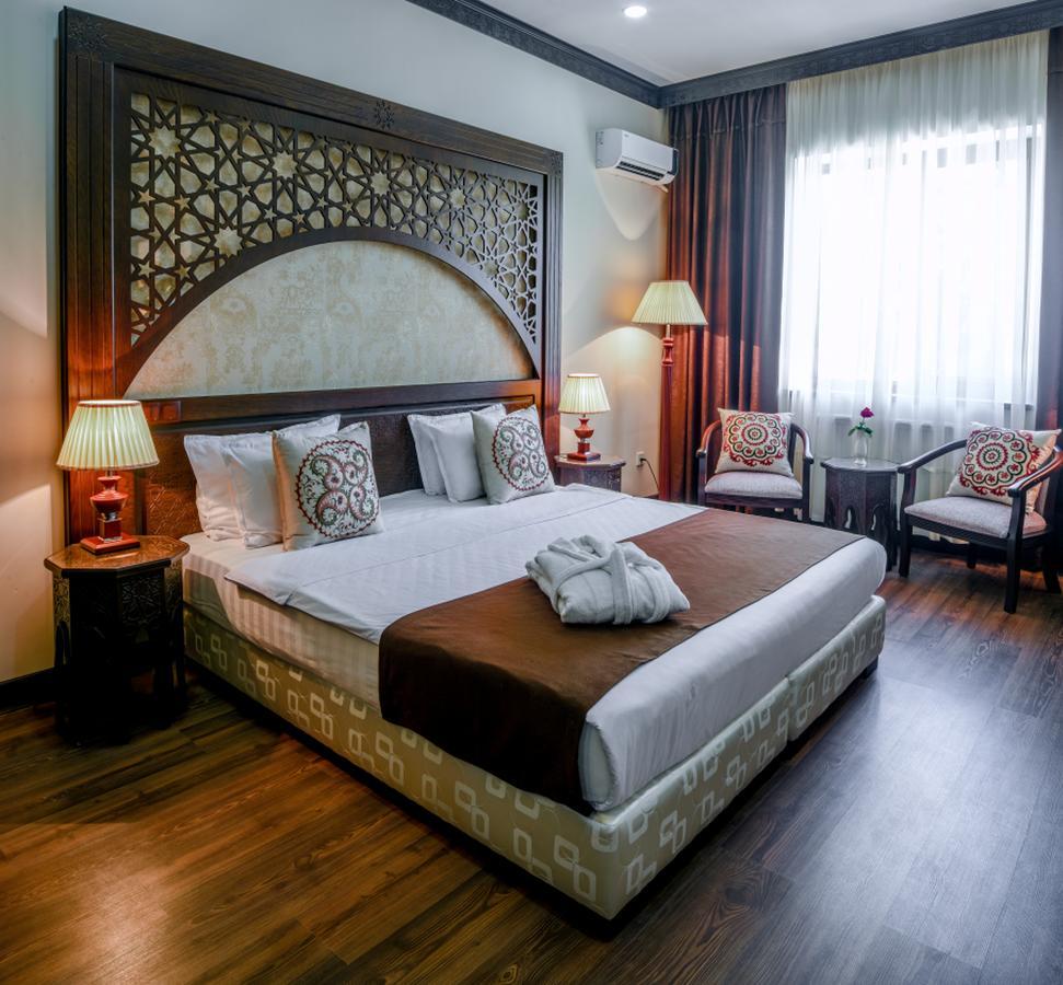 Orient Star Hotel 사마르칸트 외부 사진