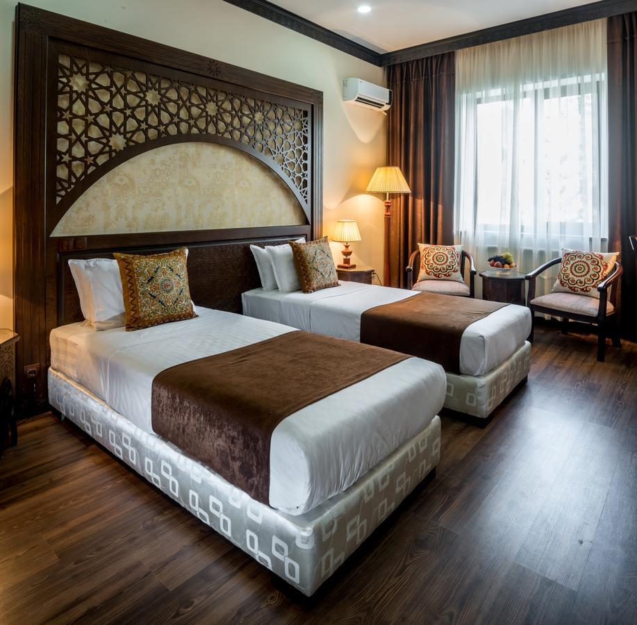 Orient Star Hotel 사마르칸트 외부 사진
